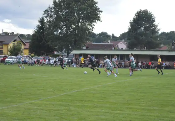 CANIS 7.liga sk.C / TJ Loko Louky - TJ Slovan Havířov (2:1)